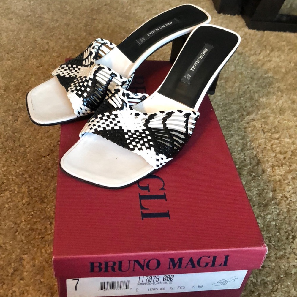 Bruno Magli sandals with shirt heel size 7
